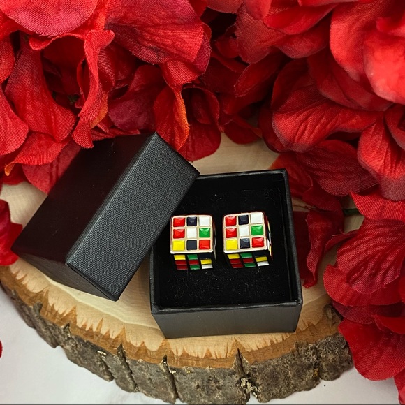 Vintage Colorful Rubix Cube Cufflinks - Picture 13 of 16